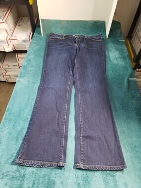 Mossimo Jeans Size 12 Women Blue Pants Stretch Denim Ladies Mid Rise Bootcut